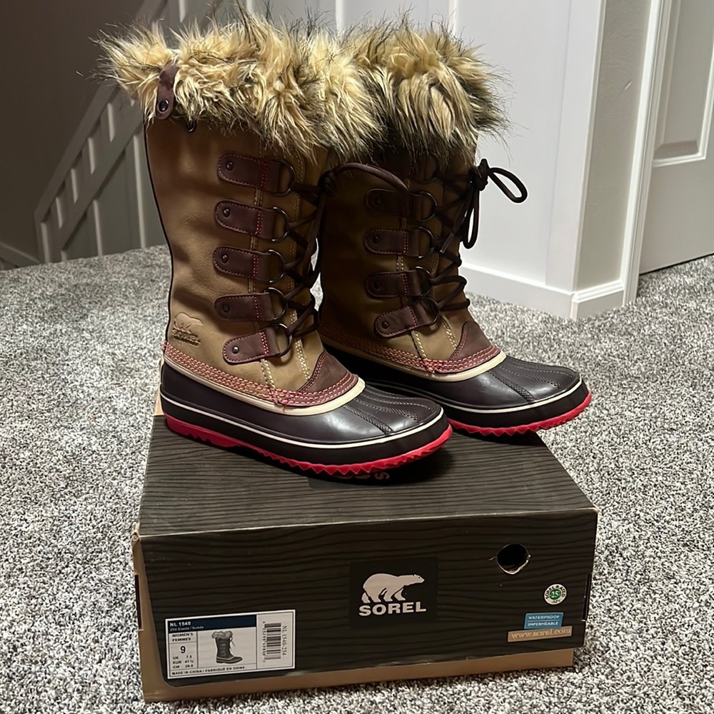 Sorel Joan of Arctic faux fur Snow boots